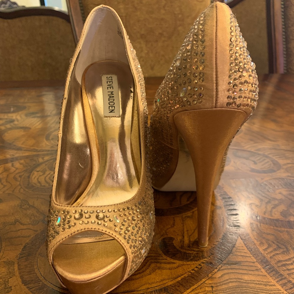 Steve Madden Rhinestone Heels. Size 9.5